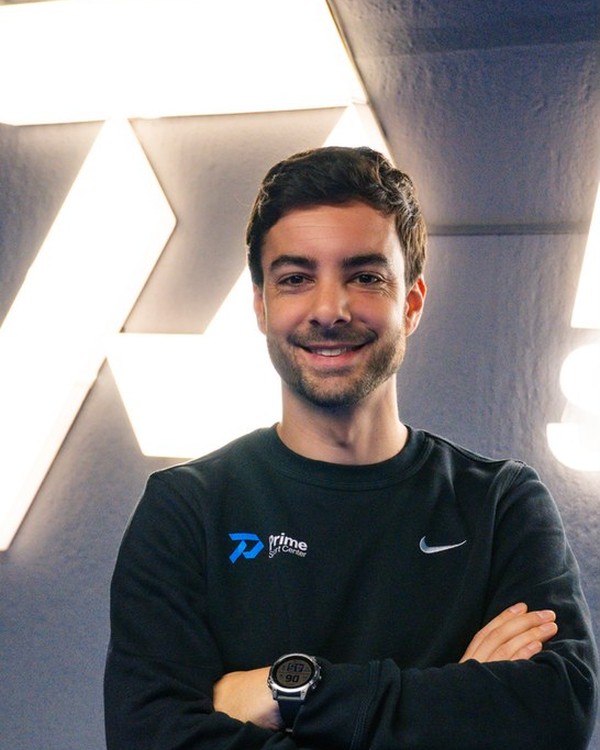Retrato de Francisco Martín, preparación física y readaptación en Prime Sport Center